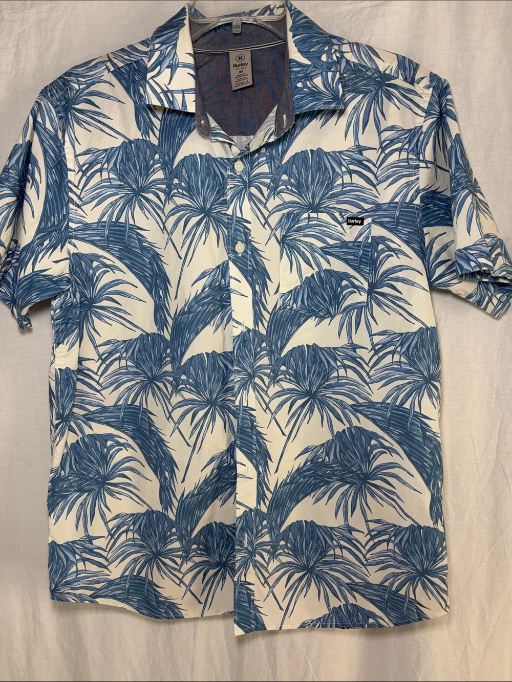 Hurley White and Blue Palm-Print Short-Sleeve Button-Up Shirt